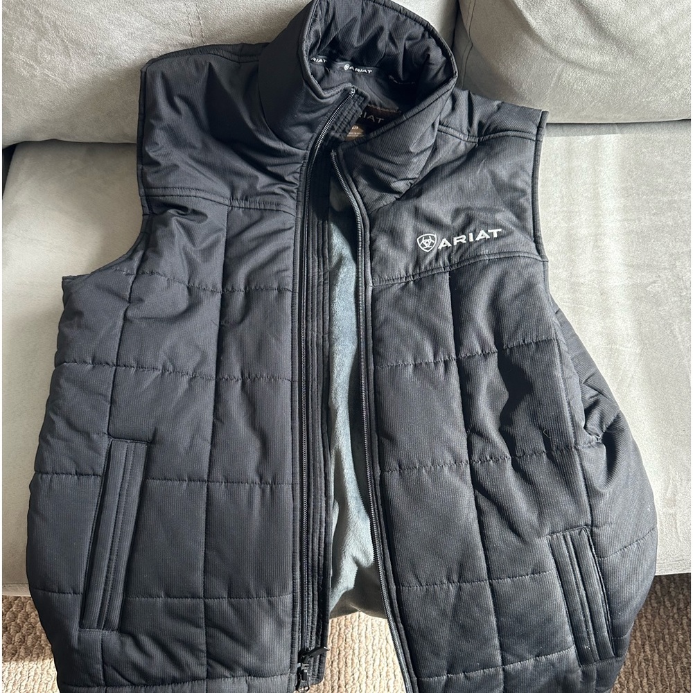 ariat CC vest